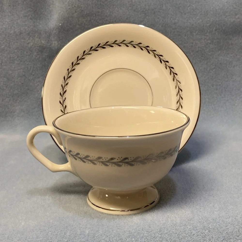 Pickard | Dining | 2cups 2saucers Pickard Silver Wreath Footed Cup ...